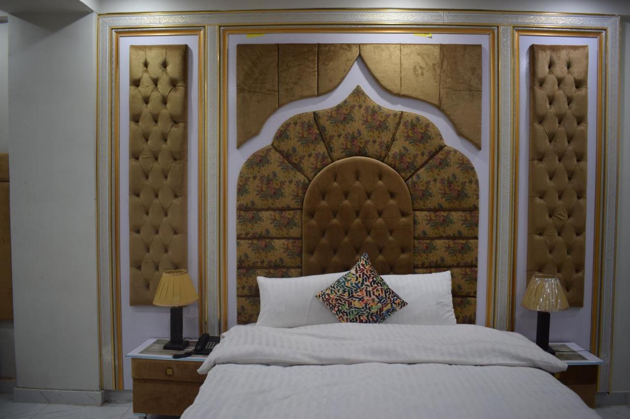 Relax Inn Lahore Exterior foto